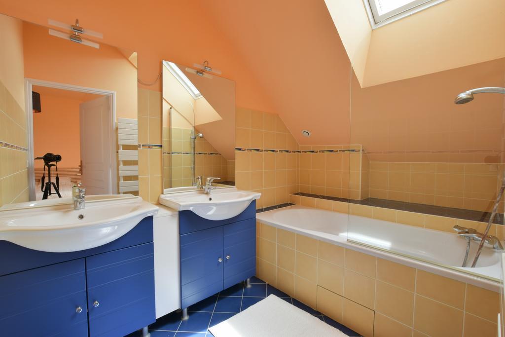 Domaine Uraveni Bed and Breakfast Theix Buitenkant foto